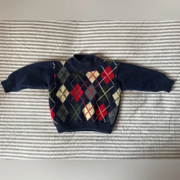 Bowen & Wright 2T Sweater - Picture 2 of 4